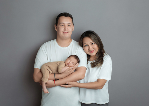 Ньюборн позировка